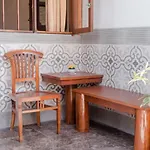 Pigeon Mandala Apartments & Resto